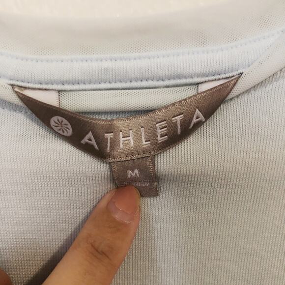 Athleta Cloudlight Hybrid Mesh Ethereal Blue Tee Size M - Picture 6 of 7